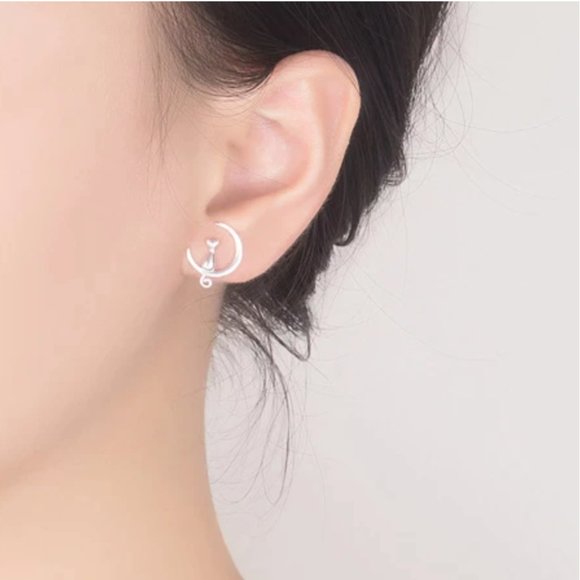 925 Silver Cat On The Moon Earrings - Picture 9 of 16